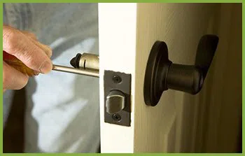 Central Lock Key Store Darby, PA 610-235-0673 - 6-locks-replace